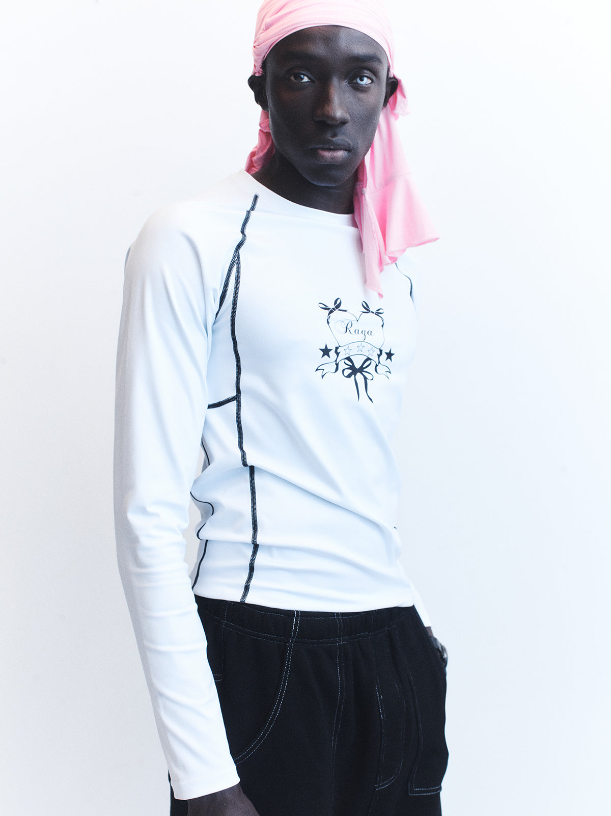 55. WHITE HART LONG SLEEVE